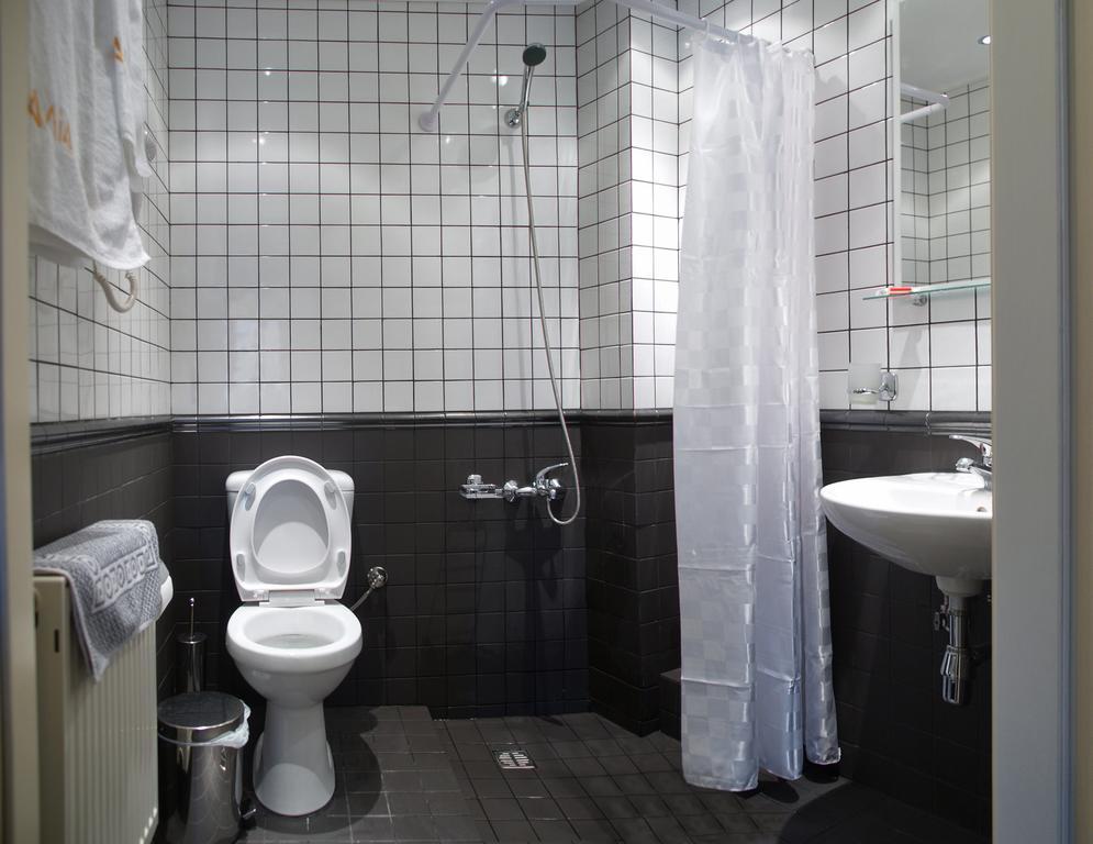 Oihalia Guesthouse Fidhakia Ngoại thất bức ảnh